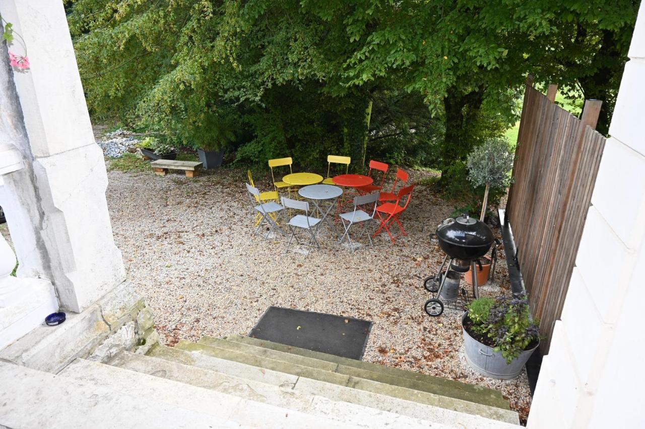 La Villa Du Papetier Boussieres Exterior foto
